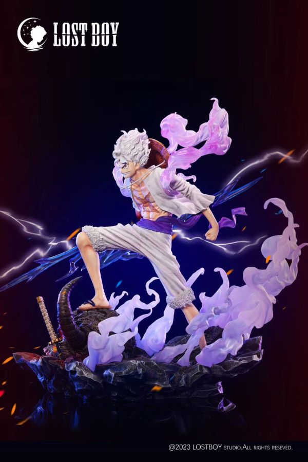 【售罄展示追加請私訊客服@toystationtw】海賊王 鬼島之戰系列首款作品 蒙奇·D·魯夫（五檔尼卡形態） X LOST-BOY 動漫,模型,玩具,gk,玩驛,火影,手辦,海賊,死神,航海王,獵人,阿拉蕾,七大罪,七龍珠,寶可夢,神奇寶貝,哥吉拉,宮崎駿,迪士尼,灌籃高手,鬼滅之日刃,一拳超人,蠟筆小新,咒術,鏈鋸人,進擊的巨人,妖精尾巴,我的英雄學院,我英,鋼鍊,鋼之煉金術師,新世紀福音戰士,EVA,間諜家家酒,Re0,漫威,dc,集美#hex#tsume#prime1#queen#tes#xm#野獸國#壽屋#數碼寶貝