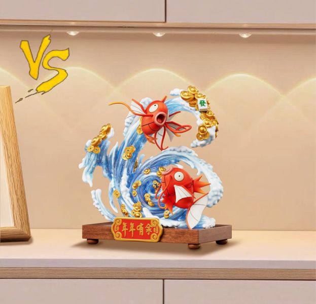 【預購】寶可夢 家居系列17 招財雙魚戲水 X VS模玩 玩驛丨Toy station, GK雕像預購, GK雕像代購, GK雕像現貨, GK雕像修復, 咒術, 咒術迴戰, SCC玩具屋, 玩具給庫, NBA, 瘋公仔, 訂製雕像,模型,伯公仔,gk,玩驛,火影,夜風本舖,海賊,死神,航海王,獵人,阿拉蕾,七大罪,七龍珠,寶可夢,神奇寶貝,哥吉拉,宮崎駿,迪士尼,灌籃高手,鬼滅之刃,一拳超人,蠟筆小新,咒術,鏈鋸人,進擊的巨人,乙骨,我英