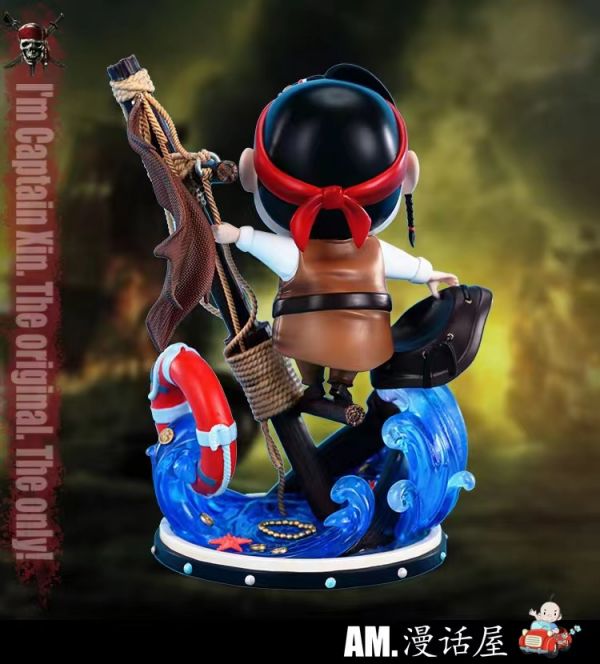 【售罄展示追加請私訊客服@toystationtw】蠟筆小新 追星系列002《加勒比海盜小新》 X A.M漫話屋 #動漫#模型#玩具#gk#玩驛#火影#手辦#海賊#死神#航海王#獵人#阿拉蕾#七大罪#七龍珠#寶可夢#神奇寶貝#哥吉拉#宮崎駿#迪士尼#灌籃高手#鬼滅之日刃#一拳超人#蠟筆小新#咒術#鏈鋸人#進擊的巨人#妖精尾巴#我的英雄學院#我英#鋼鍊#鋼之煉金術師#新世紀福音戰士#EVA#間諜家家酒#Re0#漫威#dc#集美#hex#tsume#prime1#queen#tes#xm#野獸國#壽屋#數碼寶貝