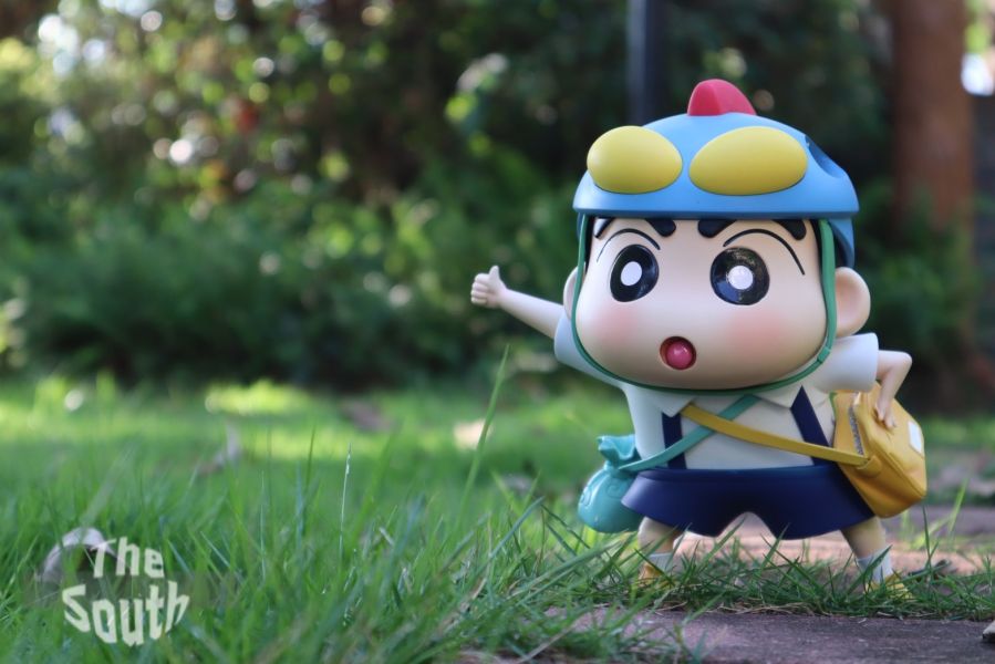 【售罄展示追加請私訊客服@toystationtw】蠟筆小新 遇見小新 X The South 動漫,模型,玩具,gk,玩驛,火影,手辦,海賊,死神,航海王,獵人,阿拉蕾,七大罪,七龍珠,寶可夢,神奇寶貝,哥吉拉,宮崎駿,迪士尼,灌籃高手,鬼滅之日刃,一拳超人,蠟筆小新,咒術,鏈鋸人,進擊的巨人,妖精尾巴,我的英雄學院,我英,鋼鍊,鋼之煉金術師,新世紀福音戰士,EVA,間諜家家酒,Re0,漫威,dc,集美#hex#tsume#prime1#queen#tes#xm#野獸國#壽屋#數碼寶貝
