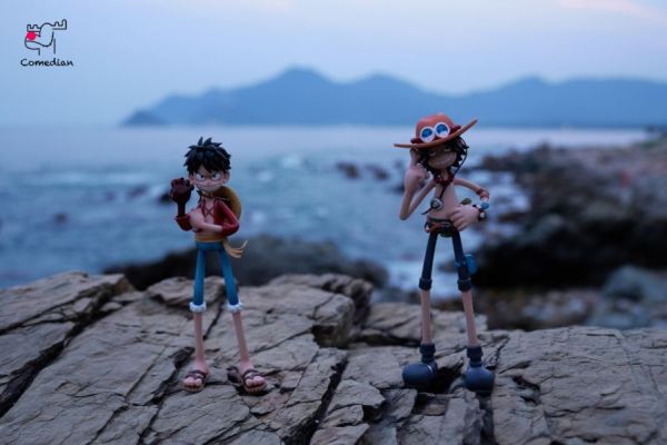 【預購】海賊王 第一彈 001魯夫&002艾斯  X comedian 動漫,模型,玩具,gk,玩驛,火影,手辦,海賊,死神,航海王,獵人,阿拉蕾,七大罪,七龍珠,寶可夢,神奇寶貝,哥吉拉,宮崎駿,迪士尼,灌籃高手,鬼滅之日刃,一拳超人,蠟筆小新,咒術,鏈鋸人,進擊的巨人,妖精尾巴,我的英雄學院,我英,鋼鍊,鋼之煉金術師,新世紀福音戰士,EVA,間諜家家酒,Re0,漫威,dc,集美#hex#tsume#prime1#queen#tes#xm#野獸國#壽屋#數碼寶貝