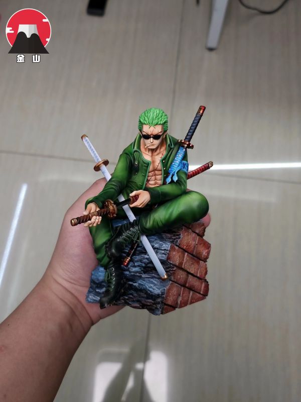 【售罄展示追加請私訊客服@toystationtw】海賊王 扉頁軍裝系列第一彈 軍裝索隆 X 金山工作室 動漫,模型,玩具,gk,玩驛,火影,手辦,海賊,死神,航海王,獵人,阿拉蕾,七大罪,七龍珠,寶可夢,神奇寶貝,哥吉拉,宮崎駿,迪士尼,灌籃高手,鬼滅之日刃,一拳超人,蠟筆小新,咒術,鏈鋸人,進擊的巨人,妖精尾巴,我的英雄學院,我英,鋼鍊,鋼之煉金術師,新世紀福音戰士,EVA,間諜家家酒,Re0,漫威,dc,集美#hex#tsume#prime1#queen#tes#xm#野獸國#壽屋#數碼寶貝