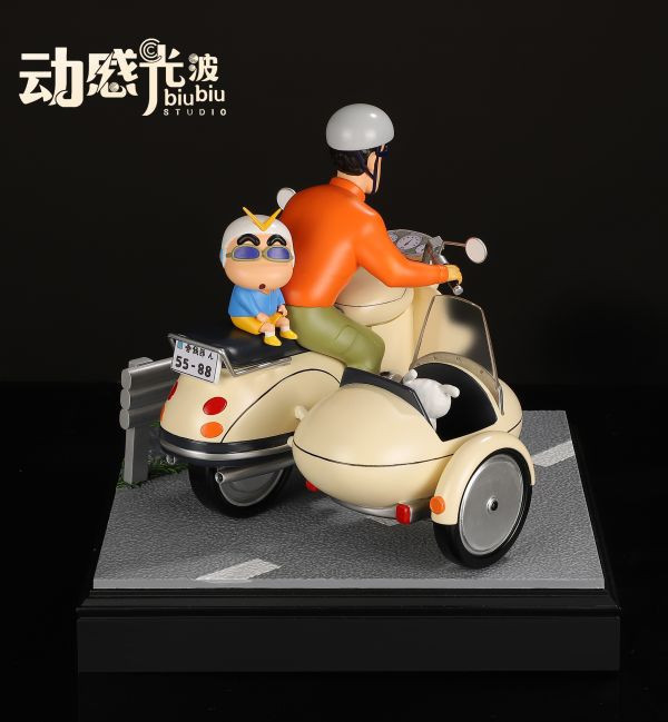 【補款】蠟筆小新 機車廣志 & 小新 X 動感光波工作室 玩驛丨Toy station, GK雕像預購, GK雕像代購, GK雕像現貨, GK雕像修復, 咒術, 咒術迴戰, SCC玩具屋, 玩具給庫, NBA, 瘋公仔, 訂製雕像,模型,伯公仔,gk,玩驛,火影,夜風本舖,海賊,死神,航海王,獵人,阿拉蕾,七大罪,七龍珠,寶可夢,神奇寶貝,哥吉拉,宮崎駿,迪士尼,灌籃高手,鬼滅之刃,一拳超人,蠟筆小新,咒術,鏈鋸人,進擊的巨人,乙骨,我英