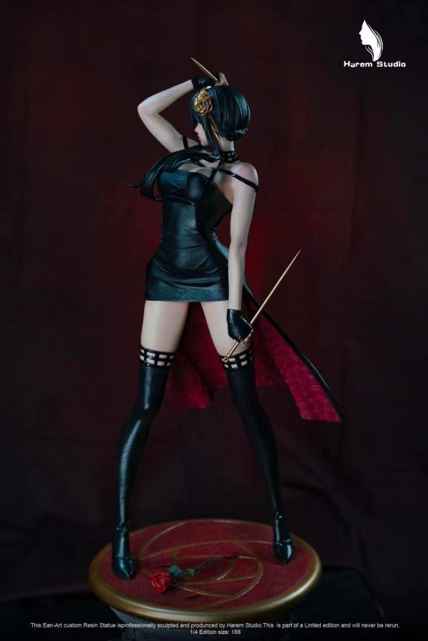 【售罄展示追加請私訊客服@toystationtw】間諜家家酒 約爾·福杰 X 后宮工作室 #動漫#模型#玩具#gk#玩驛#火影#手辦#海賊#死神#航海王#獵人#阿拉蕾#七大罪#七龍珠#寶可夢#神奇寶貝#哥吉拉#宮崎駿#迪士尼#灌籃高手#鬼滅之日刃#一拳超人#蠟筆小新#咒術#鏈鋸人#進擊的巨人#妖精尾巴#我的英雄學院#我英#鋼鍊#鋼之煉金術師#新世紀福音戰士#EVA#間諜家家酒#Re0#漫威#dc#集美#hex#tsume#prime1#queen#tes#xm#野獸國#壽屋#數碼寶貝