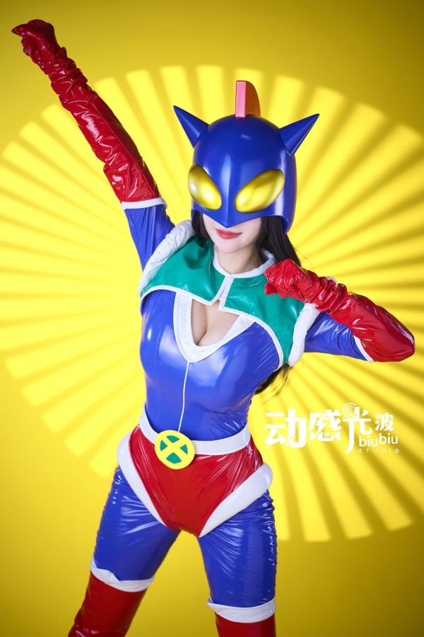 【預購】蠟筆小新 道具系列 動感超人頭盔 X 動感光波工作室 玩驛丨Toy station, GK雕像預購, GK雕像代購, GK雕像現貨, GK雕像修復, 咒術, 咒術迴戰, SCC玩具屋, 玩具給庫, NBA, 瘋公仔, 訂製雕像,模型,伯公仔,gk,玩驛,火影,夜風本舖,海賊,死神,航海王,獵人,阿拉蕾,七大罪,七龍珠,寶可夢,神奇寶貝,哥吉拉,宮崎駿,迪士尼,灌籃高手,鬼滅之刃,一拳超人,蠟筆小新,咒術,鏈鋸人,進擊的巨人,乙骨,我英