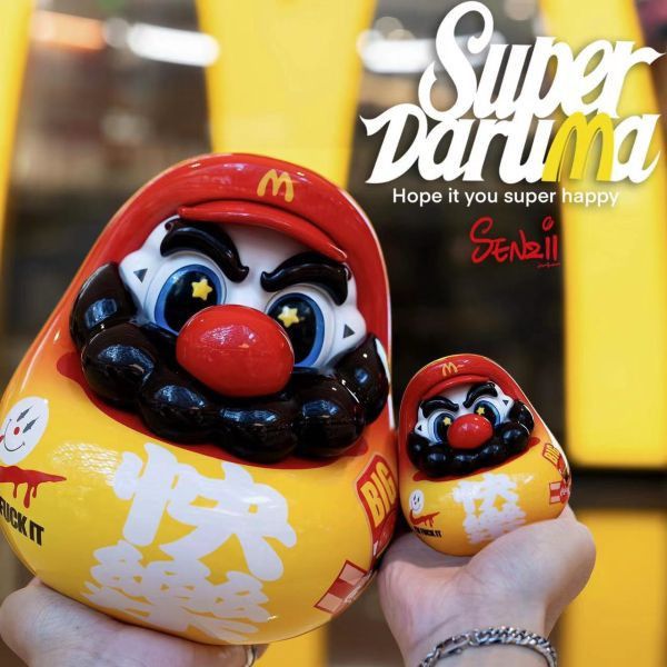 【售罄展示追加請私訊客服@toystationtw】SuperDaruma 超級達摩“快樂” X SENZII千紙&超級達摩 動漫,模型,玩具,gk,玩驛,火影,手辦,海賊,死神,航海王,獵人,阿拉蕾,七大罪,七龍珠,寶可夢,神奇寶貝,哥吉拉,宮崎駿,迪士尼,灌籃高手,鬼滅之日刃,一拳超人,蠟筆小新,咒術,鏈鋸人,進擊的巨人,妖精尾巴,我的英雄學院,我英,鋼鍊,鋼之煉金術師,新世紀福音戰士,EVA,間諜家家酒,Re0,漫威,dc,集美#hex#tsume#prime1#queen#tes#xm#野獸國#壽屋#數碼寶貝