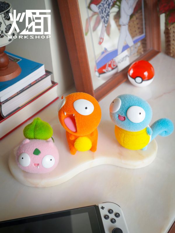 【預購】寶可夢 可愛擺件 植絨御三傻 X 炒面工作室 玩驛丨Toy station, GK雕像預購, GK雕像代購, GK雕像現貨, GK雕像修復, 咒術, 咒術迴戰, SCC玩具屋, 玩具給庫, NBA, 瘋公仔, 訂製雕像,模型,伯公仔,gk,玩驛,火影,夜風本舖,海賊,死神,航海王,獵人,阿拉蕾,七大罪,七龍珠,寶可夢,神奇寶貝,哥吉拉,宮崎駿,迪士尼,灌籃高手,鬼滅之刃,一拳超人,蠟筆小新,咒術,鏈鋸人,進擊的巨人,乙骨,我英