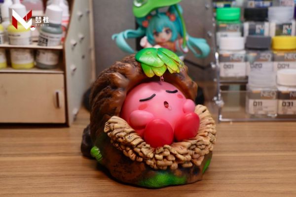 【售罄展示追加請私訊客服@toystationtw】任天堂 輕擺件系列第二彈 樹洞星之卡比 X 夢社-Studio 動漫,模型,玩具,gk,玩驛,火影,手辦,海賊,死神,航海王,獵人,阿拉蕾,七大罪,七龍珠,寶可夢,神奇寶貝,哥吉拉,宮崎駿,迪士尼,灌籃高手,鬼滅之日刃,一拳超人,蠟筆小新,咒術,鏈鋸人,進擊的巨人,妖精尾巴,我的英雄學院,我英,鋼鍊,鋼之煉金術師,新世紀福音戰士,EVA,間諜家家酒,Re0,漫威,dc,集美#hex#tsume#prime1#queen#tes#xm#野獸國#壽屋#數碼寶貝