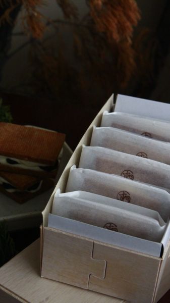 蘭姆葡萄奶油夾心餅 