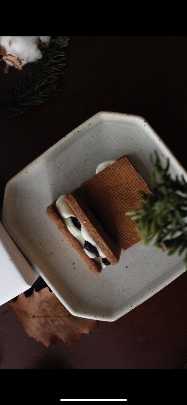 蘭姆葡萄奶油夾心餅 