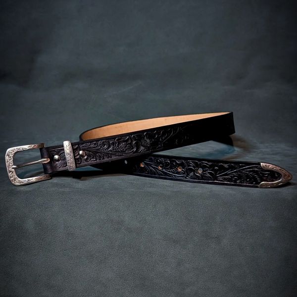 32mm拉米勒黑色唐草皮雕皮帶 