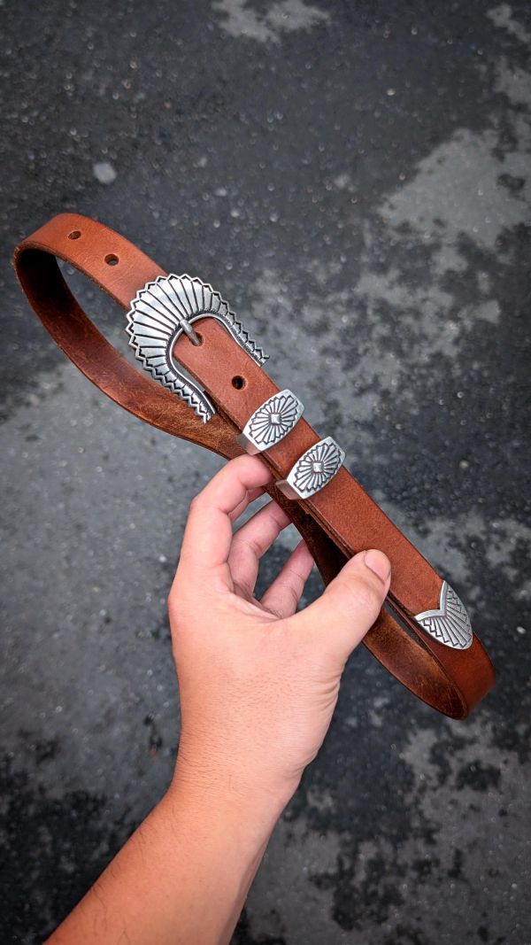 （活動限定）阿茲特克四件式透染咖色植鞣革皮帶 