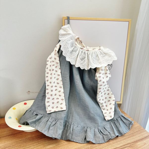 軟軟直紋花花蕾絲領上衣 