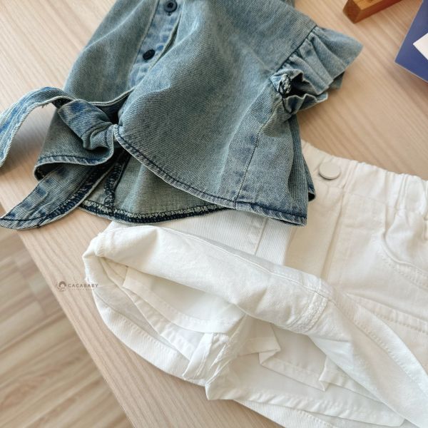 夏天必須要擁有一件軟綿綿短版牛仔棉綁結上衣 
