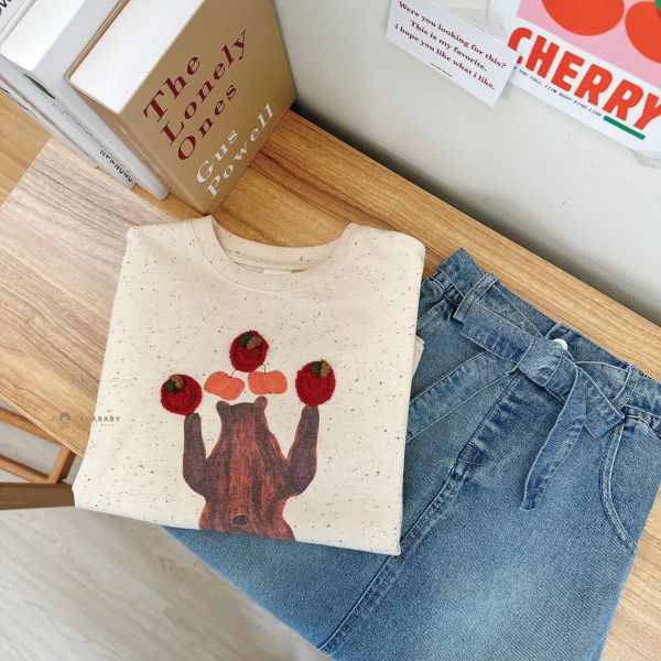 (中大童可親子裝)立體蘋果熊熊彩點上衣 