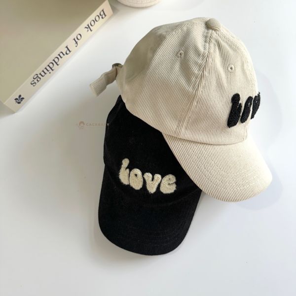 復古時髦LOVE燈芯絨鴨舌帽 