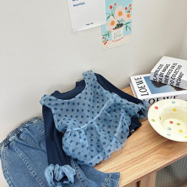 美的冒泡點點初戀兩件套上衣 