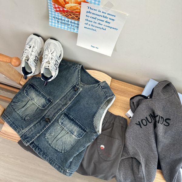 YOUNIKIDS 字母連帽上衣 