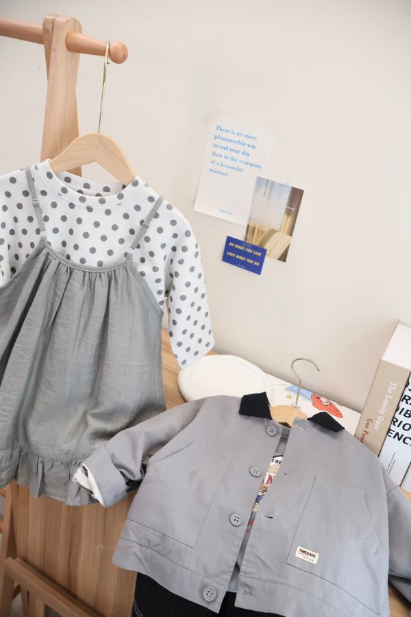 超帥灰藍色拼接領子風衣外套 