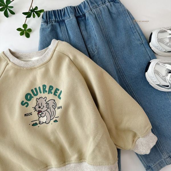 鬆鬆軟軟青蘋果綠松鼠衛衣 