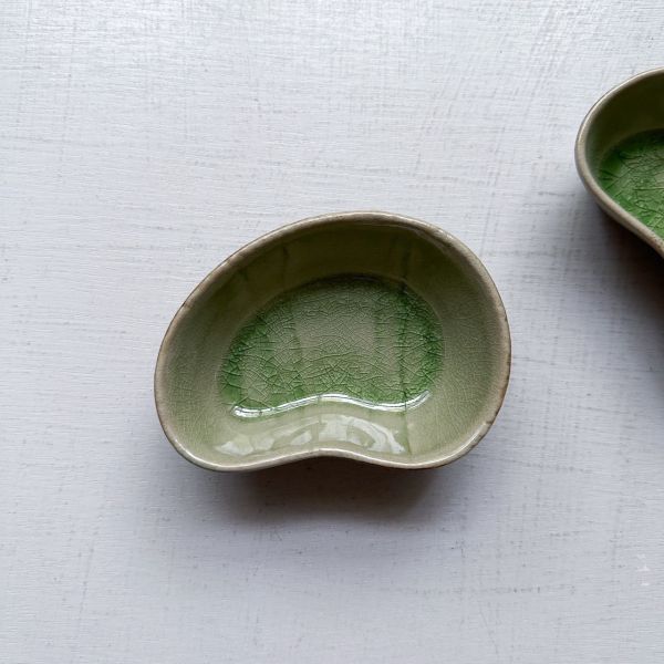 日本製/豌豆冰裂紋醬料碟 