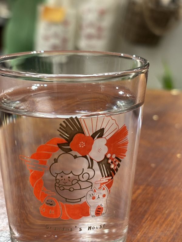 奶奶家訂製啤酒杯 