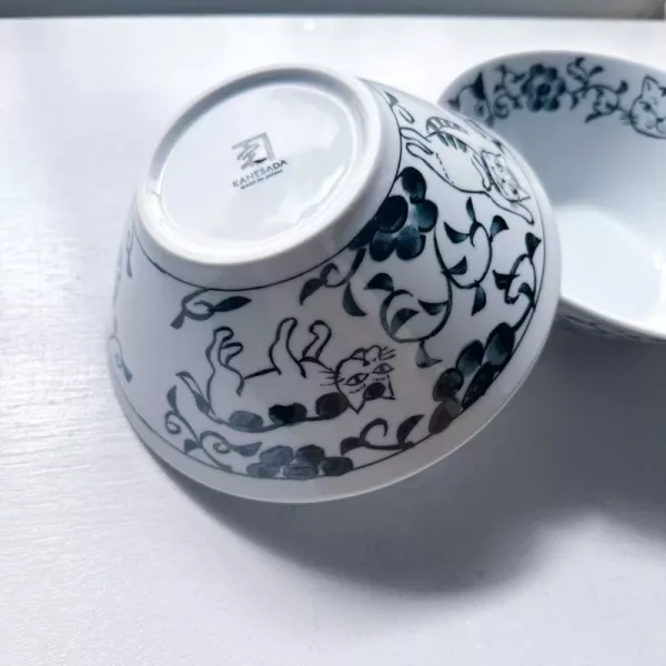 日本製/ 手繪貓咪V型碗公 