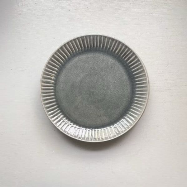 光澤釉綠線紋盤 