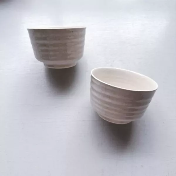 日本製/米白釉抹茶碗 