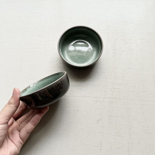 綠釉染小圓缽9cm 