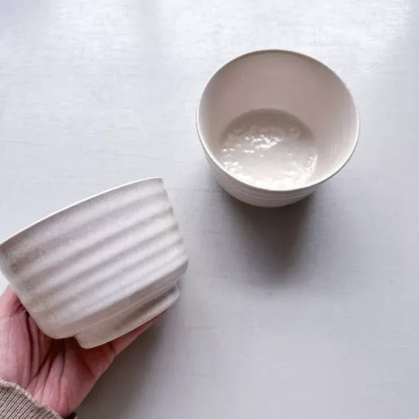 日本製/米白釉抹茶碗 