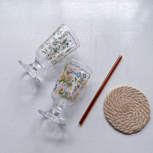 日系花朵高腳玻璃杯 