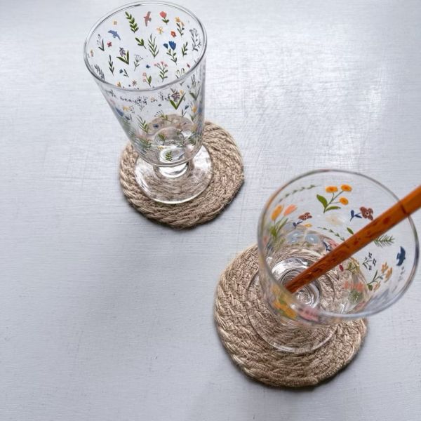 日系花朵高腳玻璃杯 