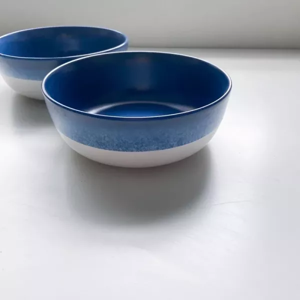 半釉深藍湯碗 