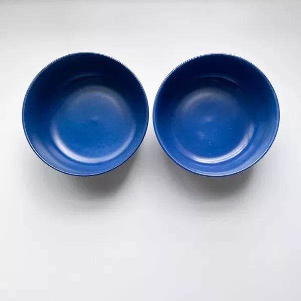 半釉深藍湯碗 