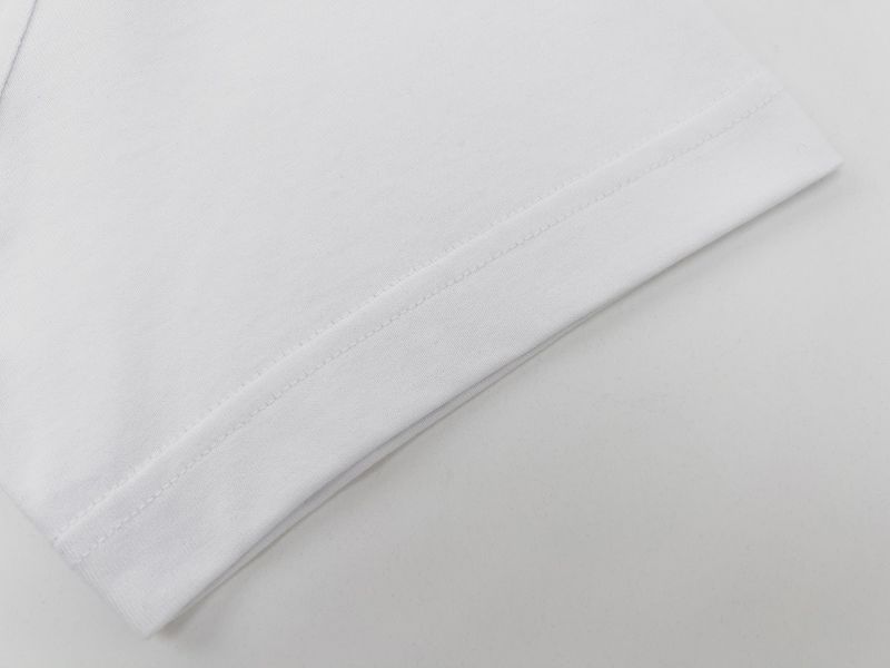 Burberry 標籤貼花寬松棉質 T 恤衫(黑)Burberry 標籤貼花寬松棉質 T 恤衫(白) 