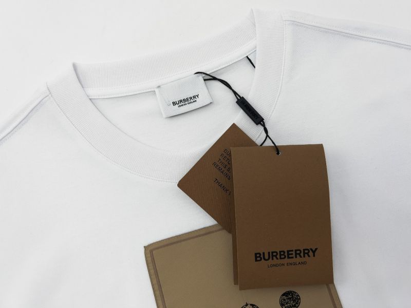 Burberry 標籤貼花寬松棉質 T 恤衫(黑)Burberry 標籤貼花寬松棉質 T 恤衫(白) 