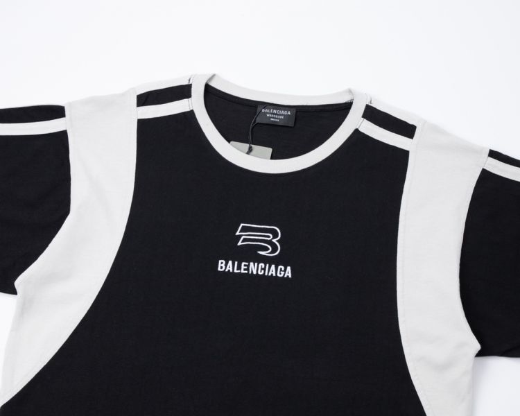Balenciaga 黑白配拼色圓領 
