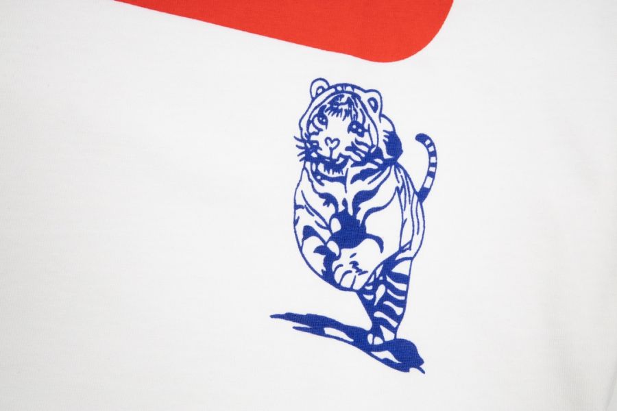 Gucci 印花字母logo老虎套長袖衛衣(白) 