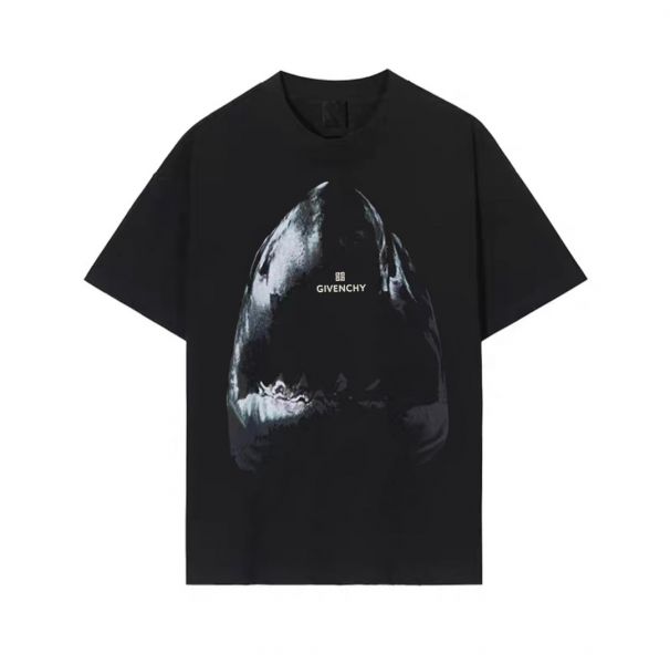 GIVENCHY 大鯊魚短袖 