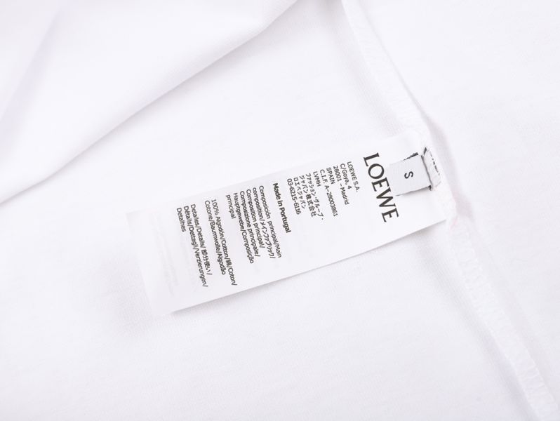 LOEWE 霍爾的移動城堡刺繡 因因 