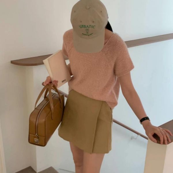 羊駝毛短袖上衣 衣服,上衣,襯衫,針織衫,T恤,毛衣,背心,小可愛,內搭,洋裝,服飾,polo衫,羊毛上衣,大學T,帽T,雪紡,棉麻,細肩帶背心,短版上衣,貼身上衣,合身上衣,毛衣,親膚上衣