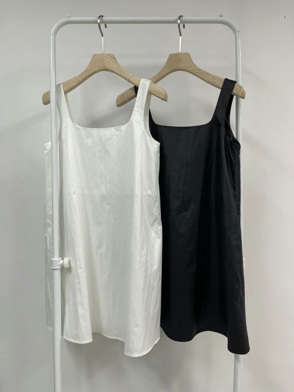 獨特波光方領短洋 長裙,短裙,洋裝,碎花洋裝,襯衫洋裝,背心洋裝,度假洋裝,雪紡洋裝,雪紡長裙,百褶裙,牛仔裙,吊帶裙,毛裙,包臀裙,合身裙,魚尾裙,休閒洋裝,亞麻裙,棉麻,紗裙,細肩帶洋,蛋糕裙,A字裙