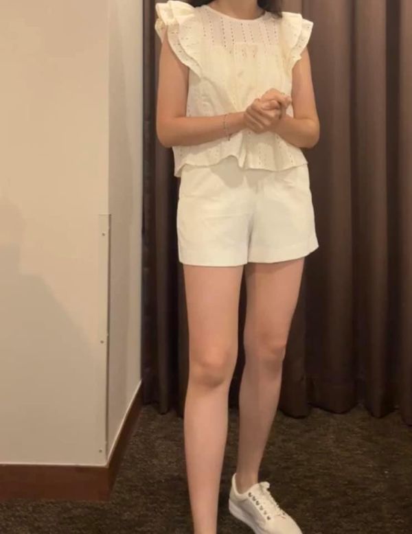 質感西裝短褲 牛仔褲,牛仔短褲,西裝褲,西褲,西裝短褲,休閒褲,休閒短褲,寬褲,內搭褲,長褲,工裝褲,男友褲,窄管褲,直筒褲,闊腿褲,喇叭褲,棉麻褲,涼感褲,西裝,正式穿搭,上班族穿搭,簡約風,約會穿搭