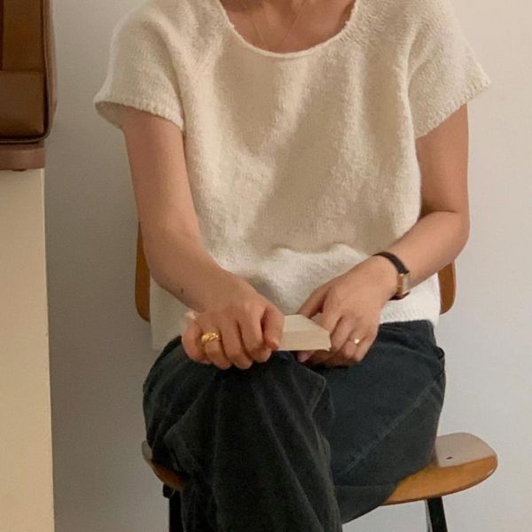 羊駝毛短袖上衣 衣服,上衣,襯衫,針織衫,T恤,毛衣,背心,小可愛,內搭,洋裝,服飾,polo衫,羊毛上衣,大學T,帽T,雪紡,棉麻,細肩帶背心,短版上衣,貼身上衣,合身上衣,毛衣,親膚上衣