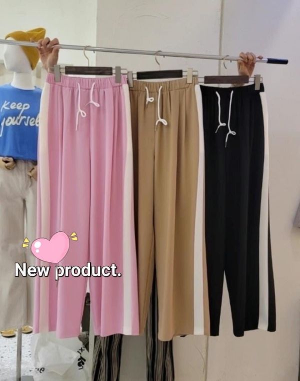 白邊休閒帥寬褲 牛仔褲,牛仔短褲,西裝褲,西褲,西裝短褲,休閒褲,休閒短褲,寬褲,內搭褲,緊身褲,長褲,運動褲,老爺褲,工裝褲,男友褲,窄管褲,直筒褲,闊腿褲,喇叭褲,棉麻褲,涼感褲, 內搭褲,垮褲,九分褲,七分褲,吊帶褲,連身褲