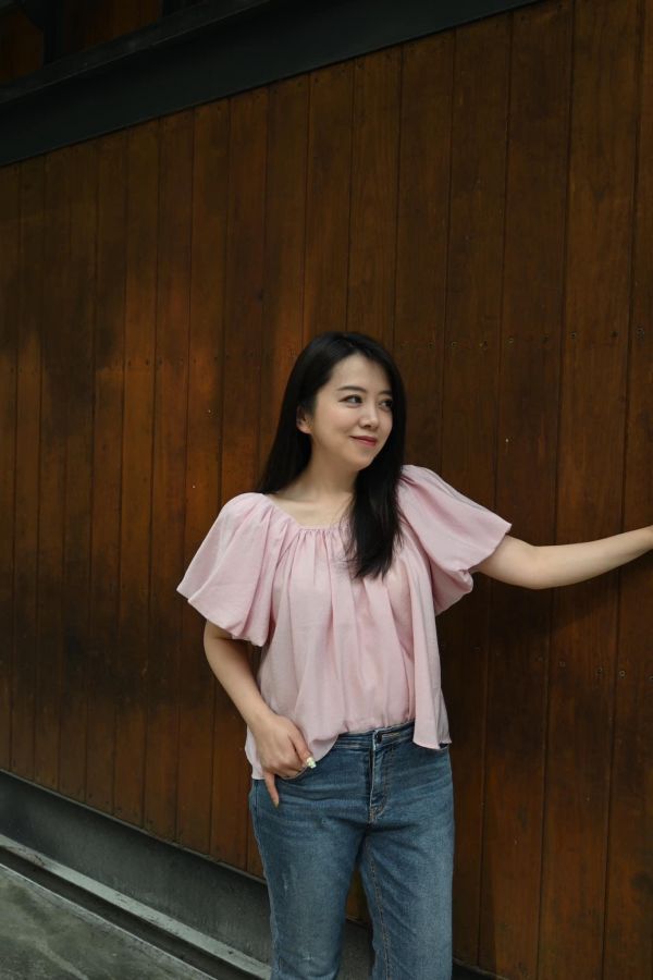 小浪漫澎袖上衣 衣服,上衣,襯衫,針織衫,T恤,毛衣,背心,小可愛,內搭,洋裝,服飾,polo衫,羊毛上衣,大學T,帽T,雪紡,棉麻,細肩帶背心,短版上衣,貼身上衣,合身上衣,親膚上衣,紗上衣,長版上衣,牛仔襯衫,天絲