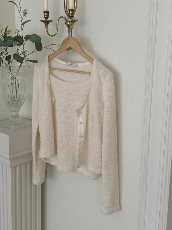 軟軟毛背心＆小外套 衣服,上衣,襯衫,針織衫,T恤,毛衣,背心,小可愛,內搭,洋裝,服飾,棉麻,細肩帶背心,短版上衣,貼身上衣,合身上衣,毛衣,親膚上衣,西裝外套,襯衫,牛仔外套,小香風外套,風衣外套,長版風衣外套,休閒外套,針織外套,防曬外套,鋪棉外套,小外套