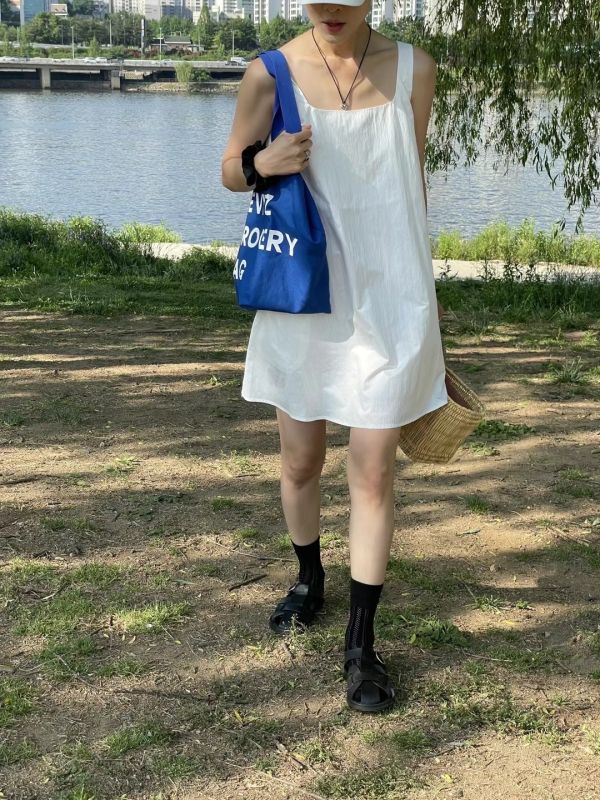 獨特波光方領短洋 長裙,短裙,洋裝,碎花洋裝,襯衫洋裝,背心洋裝,度假洋裝,雪紡洋裝,雪紡長裙,百褶裙,牛仔裙,吊帶裙,毛裙,包臀裙,合身裙,魚尾裙,休閒洋裝,亞麻裙,棉麻,紗裙,細肩帶洋,蛋糕裙,A字裙