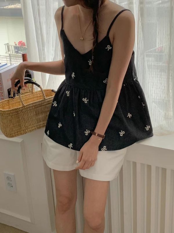 滿版蝴蝶結可愛衣褲 
